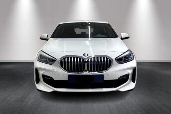 BMW Série 1 118i – Image 2