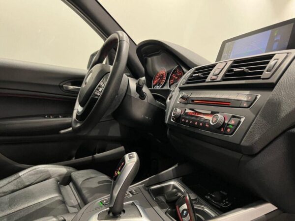 BMW 1s 118D – Image 8