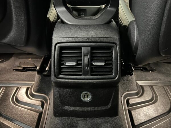 BMW X1 – Image 2