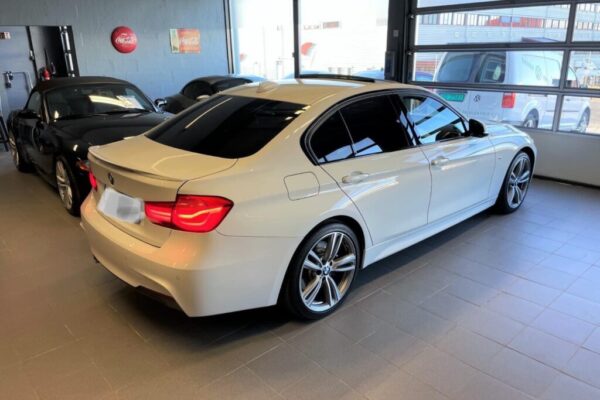BMW Série 3 – Image 14