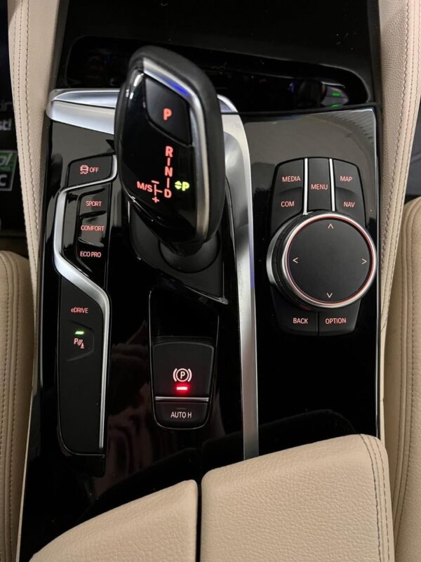 BMW 5-serie 530e iPerformance – Image 18