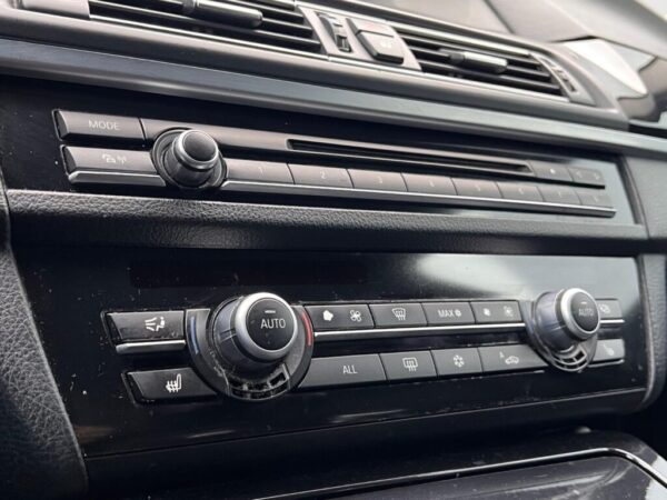 MW Serie-5 520D M-SPORT KEYLESS CRUISE NAVI XENON – Image 13