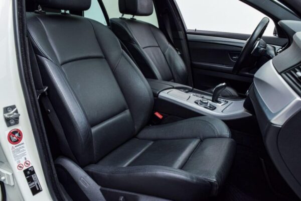 BMW Série 5 520D W SPORT – Image 13