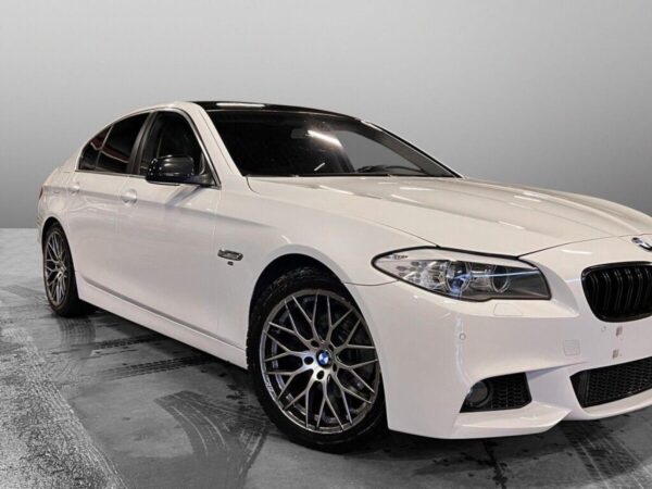 MW Serie-5 520D M-SPORT KEYLESS CRUISE NAVI XENON – Image 14