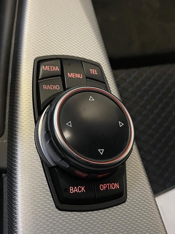 BMW Série 3 318D – Image 25