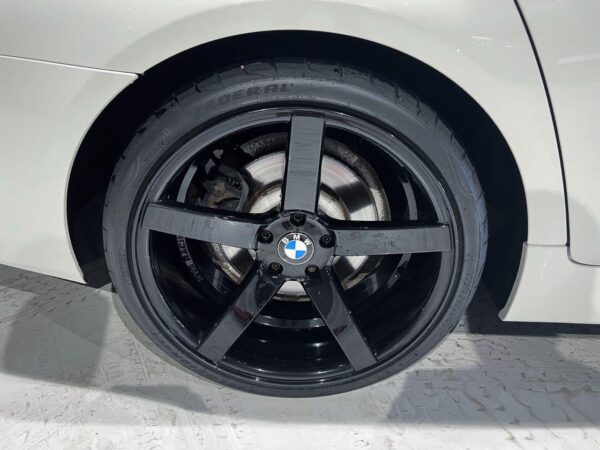 BMW Série 5 525D – Image 28
