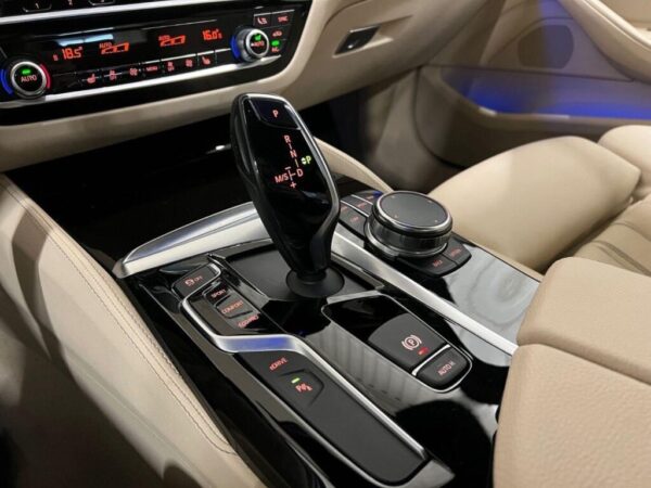BMW 5-serie 530e iPerformance – Image 12