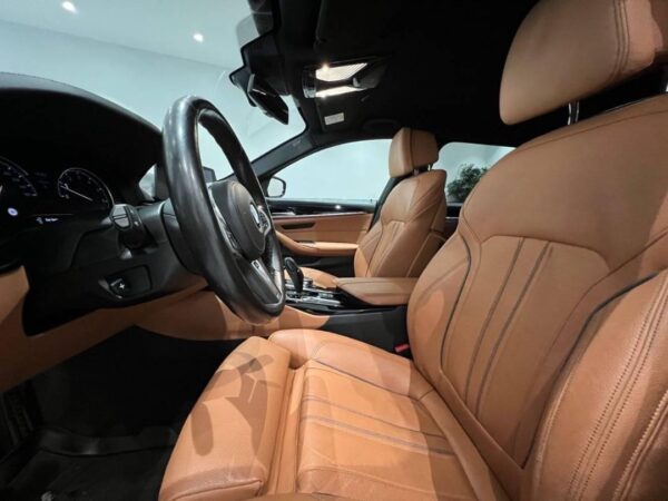 BMW SERIE-5 – Image 8