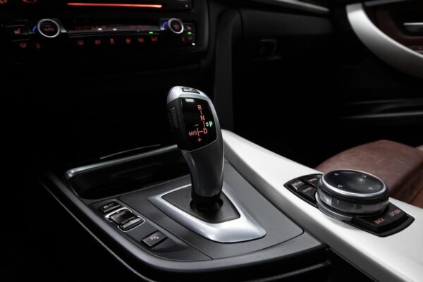 BMW série 320d – Image 23