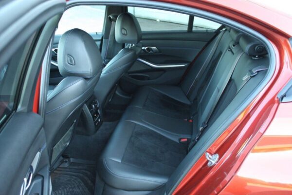 BMW Série 3 320d – Image 19