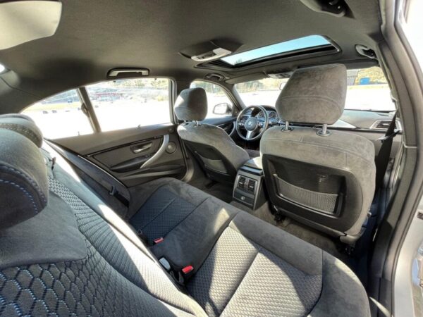 BMW Série 3 330E – Image 14