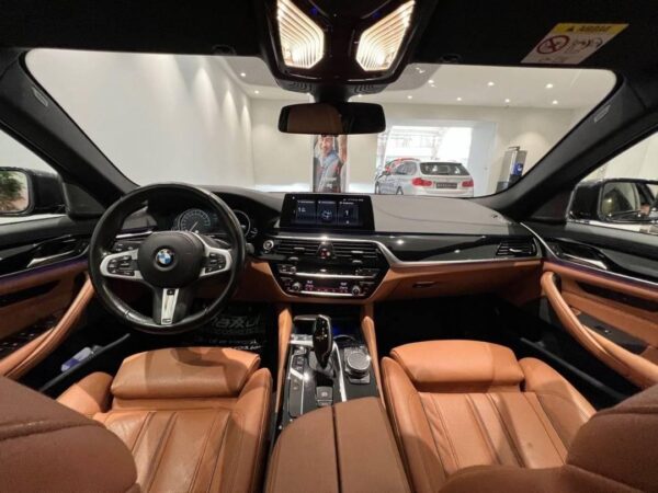 BMW SERIE-5 – Image 6