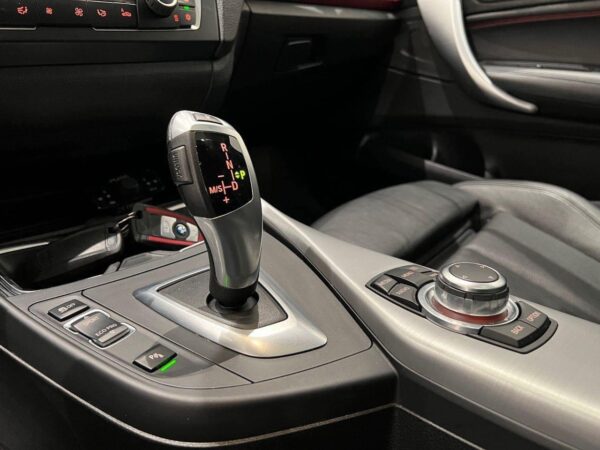 BMW 1s 118D – Image 11