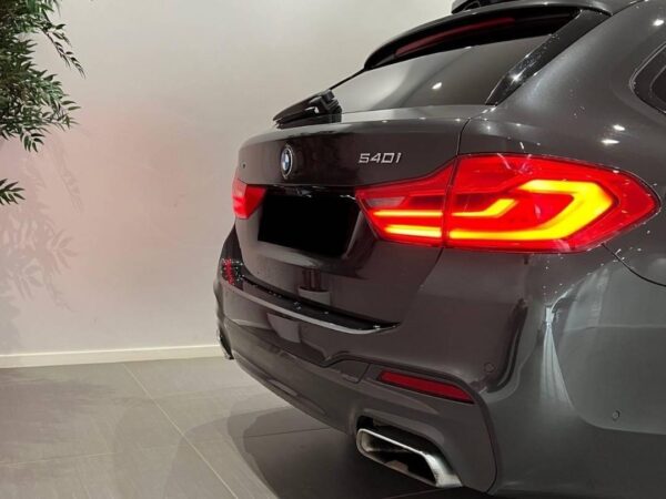 BMW SERIE-5 – Image 3