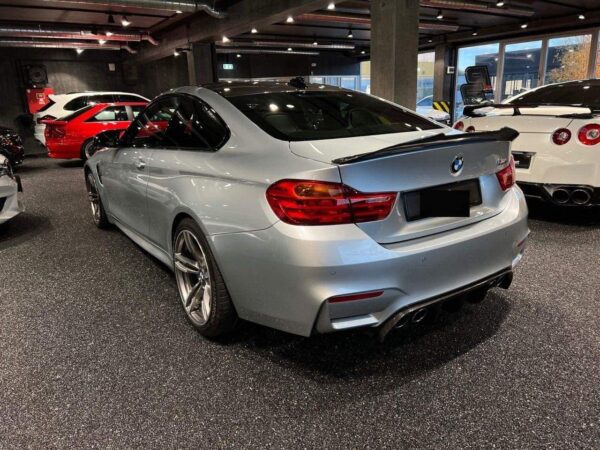 BMW M4 Carbonx4 – Image 6