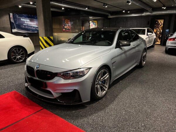 BMW M4 Carbonx4 – Image 16