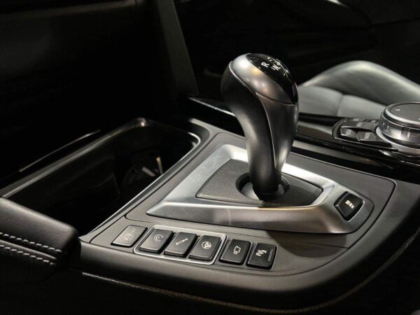 BMW M4 Carbonx4 – Image 27