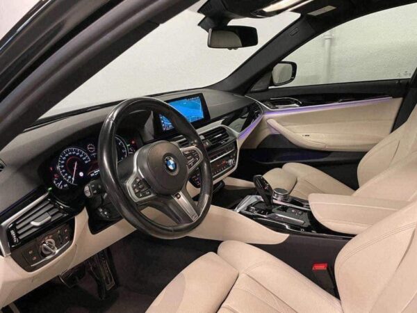 BMW Série 5 520d M-SPORT – Image 11